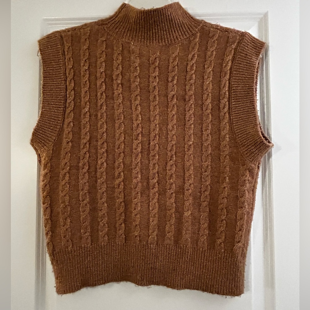 Cupcakes & Cashmere Cable Knit Sleeveless Sweater Vest Mock Neck Tan Womens XS